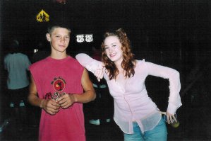 Фото - Эшли Джонсон: 299x199 / 14 Кб