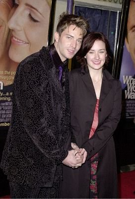 Фото - Эшли Джонсон: 272x400 / 29 Кб