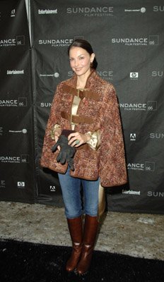 Фото - Эшли Джадд: 232x400 / 24 Кб