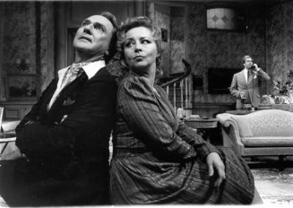 Фото - Малкольм Стюарт: 327x232 / 20 Кб