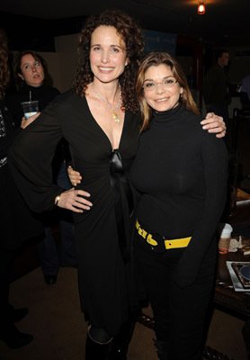 Фото - Лора Сан Джакомо: 278x400 / 18 Кб