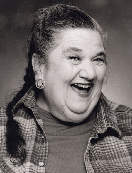 Фото - Линда Лутц: 450x591 / 55 Кб