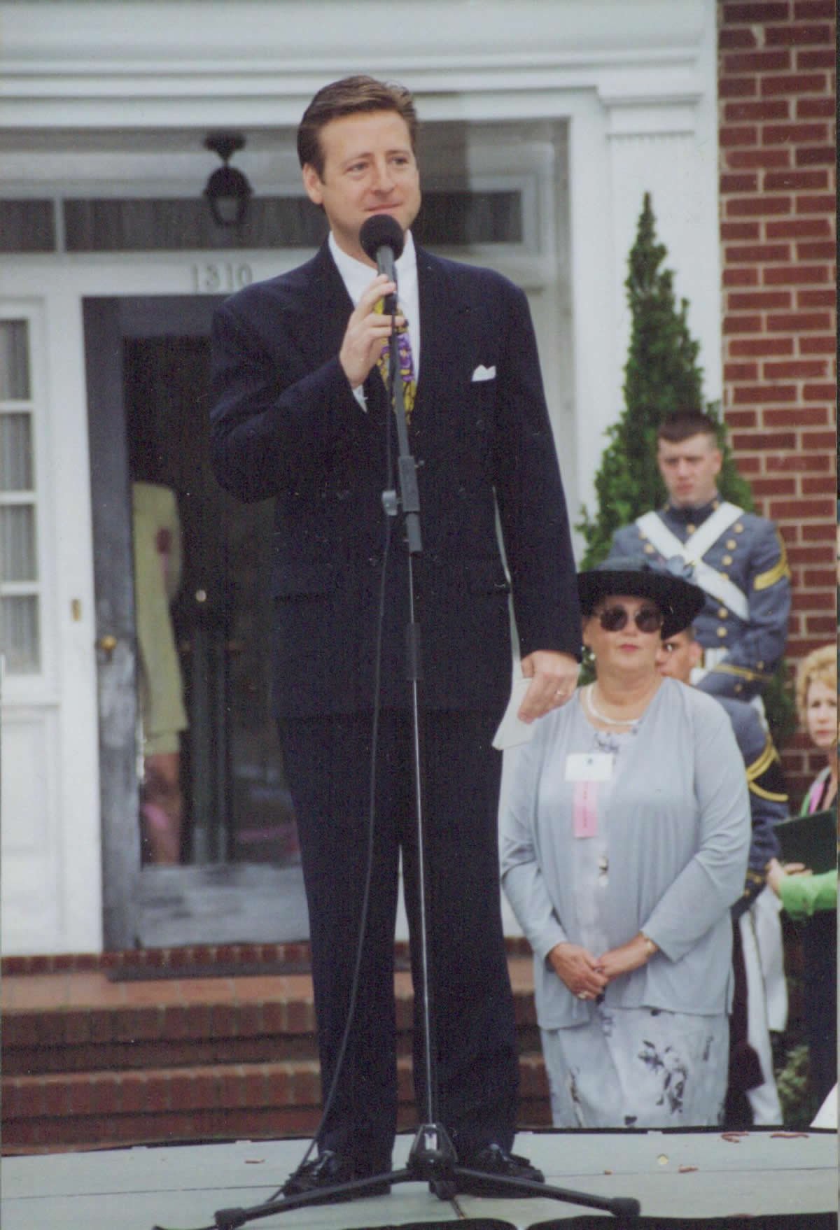 Фото - Пэтт Нодэй: 1200x1758 / 197 Кб