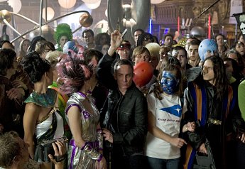 Фото - Уоллес Лэнгэм: 345x238 / 31 Кб