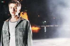 Фото - Керам Малики-Санчес: 295x195 / 14 Кб