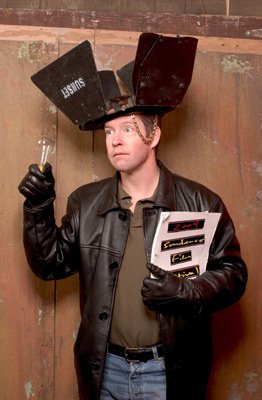 Фото - Д. Б. Суини: 262x400 / 25 Кб