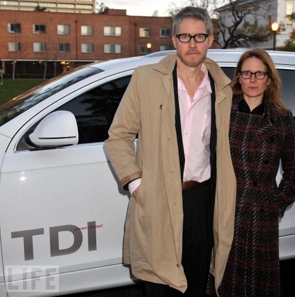 Фото - Дж.С. МакКензи: 591x594 / 61 Кб