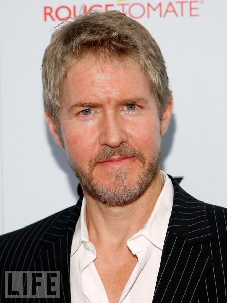 Фото - Дж.С. МакКензи: 446x594 / 41 Кб