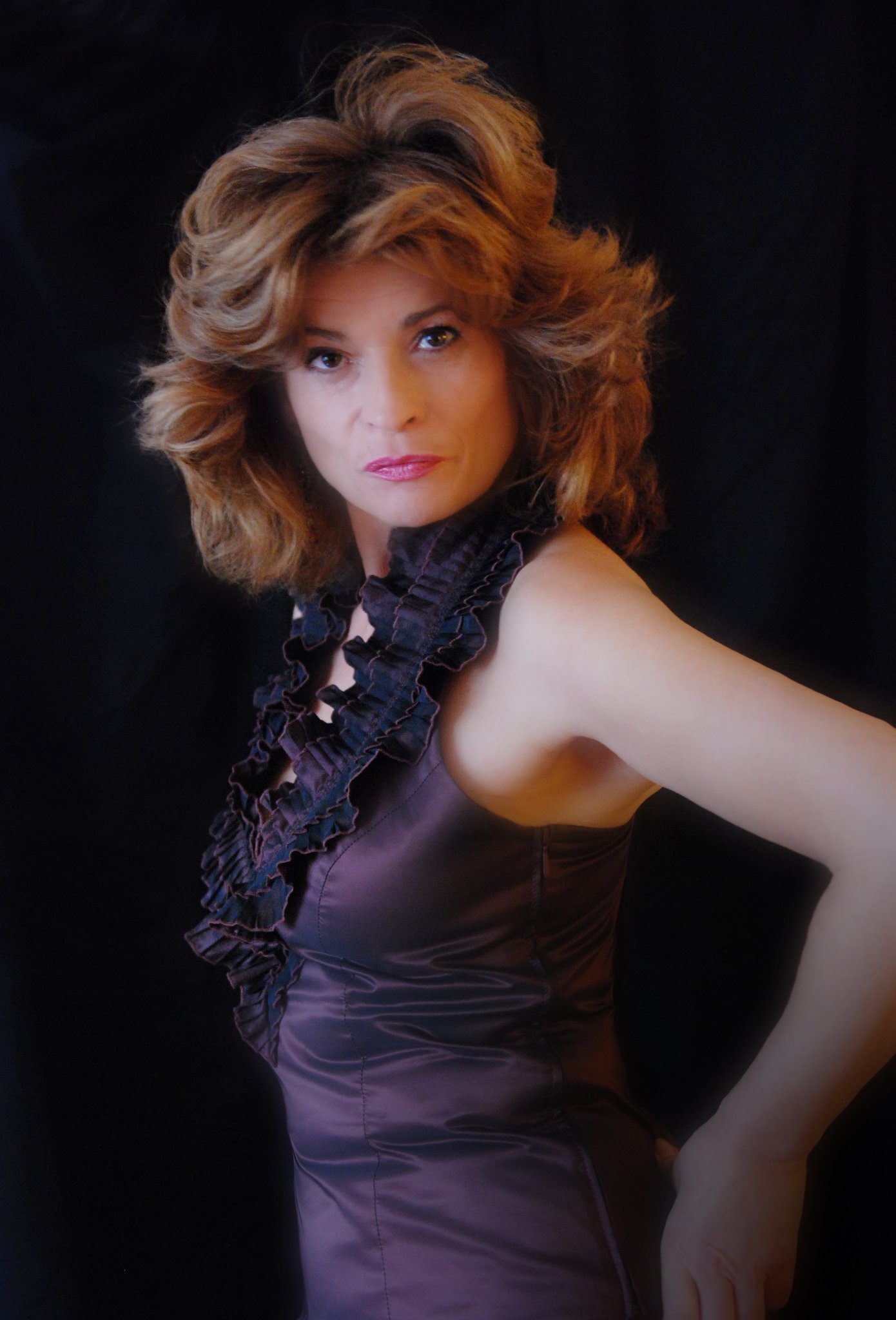 Фото - Габриэль Шарницки: 1390x2048 / 245 Кб