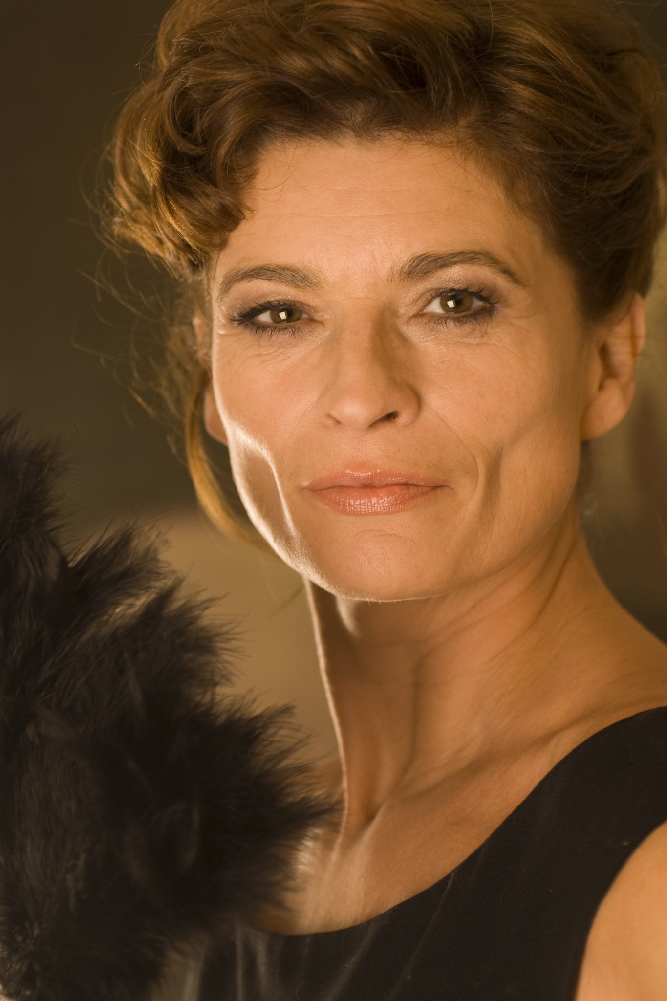 Фото - Габриэль Шарницки: 1365x2048 / 274 Кб