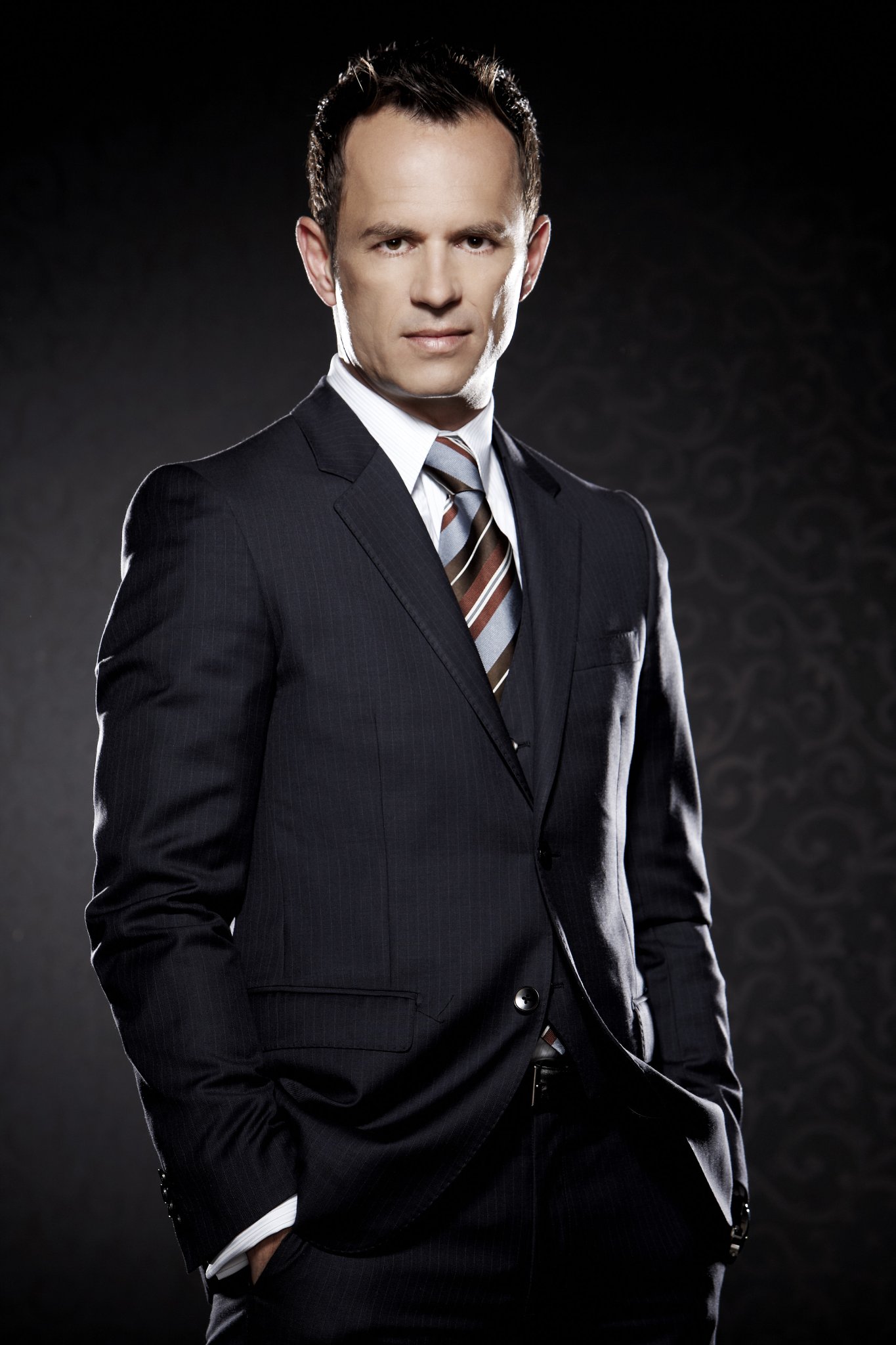 Фото - Грег Эллис: 1365x2048 / 256 Кб