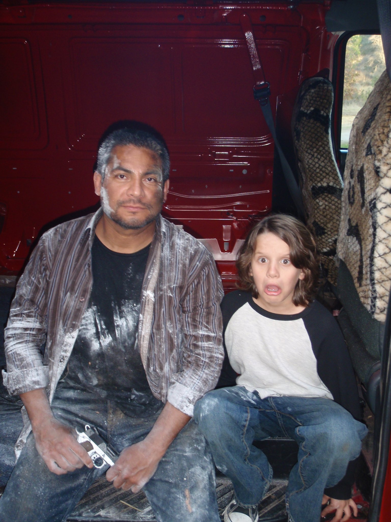 Фото - Эдди Дж. Фернандес: 1536x2048 / 445 Кб