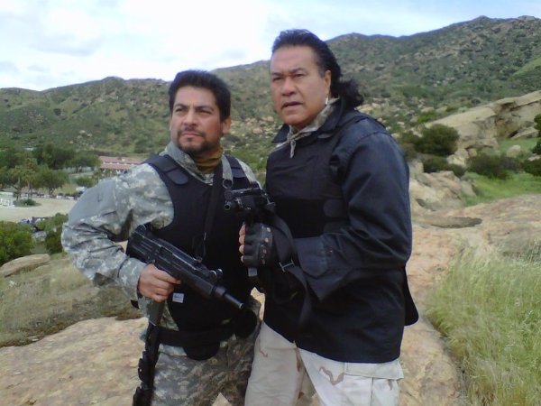 Фото - Эдди Дж. Фернандес: 600x450 / 55 Кб