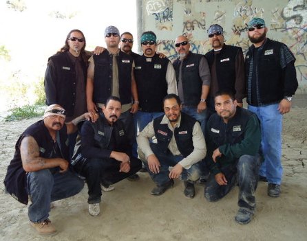 Фото - Эдди Дж. Фернандес: 446x351 / 39 Кб