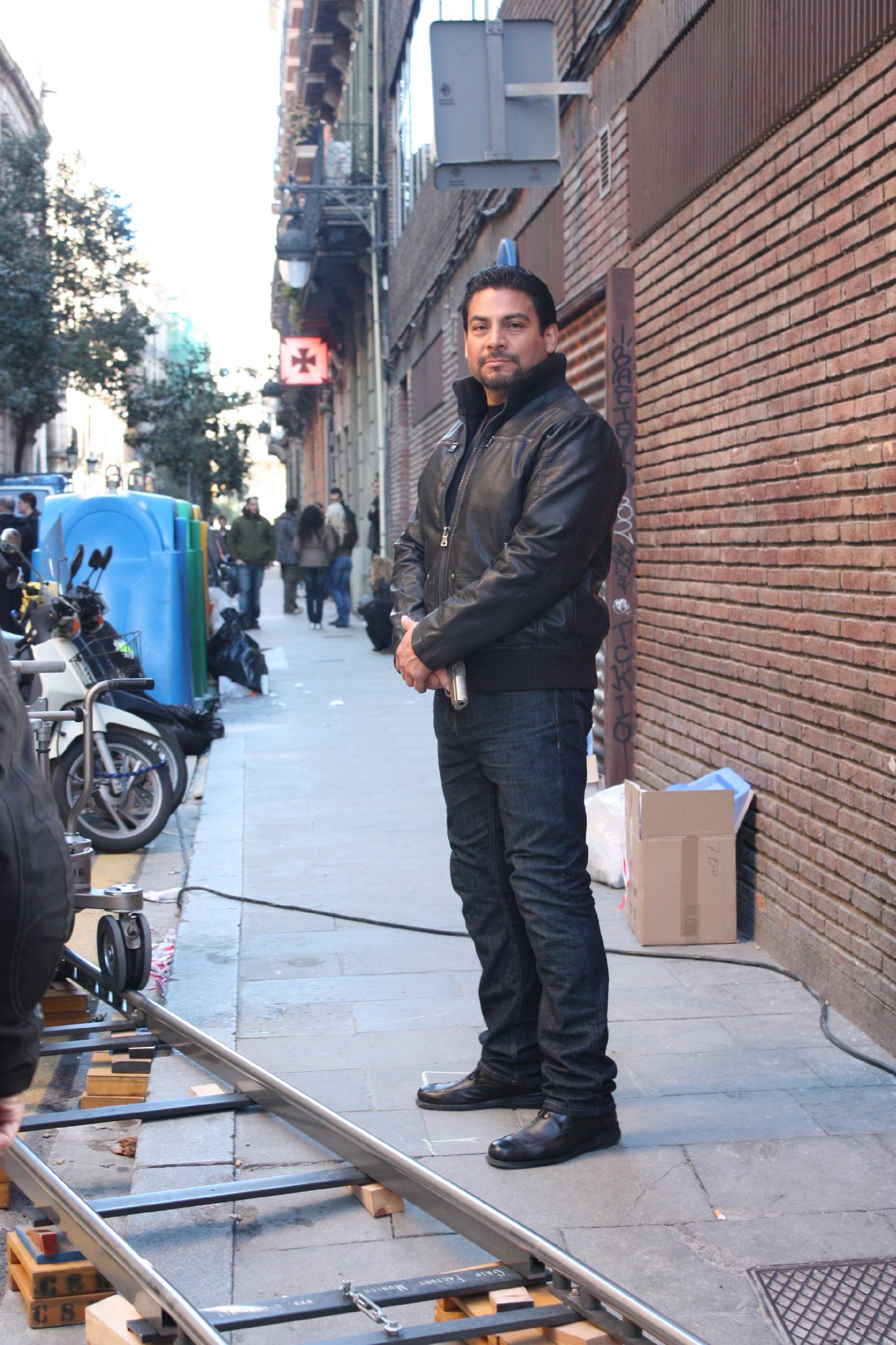 Фото - Эдди Дж. Фернандес: 1365x2048 / 474 Кб