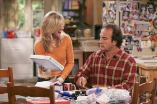 Фото - Кортни Торн-Смит: 323x215 / 22 Кб