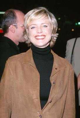 Фото - Кортни Торн-Смит: 273x400 / 20 Кб