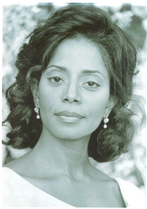 Фото - Донзали Эбернэти: 507x717 / 62 Кб