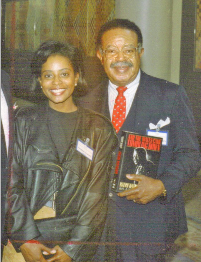 Фото - Донзали Эбернэти: 698x912 / 127 Кб