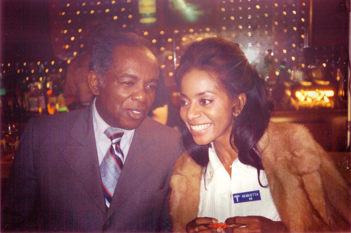 Фото - Донзали Эбернэти: 1189x791 / 175 Кб