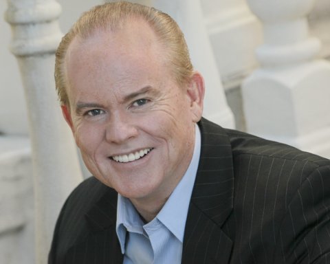 Фото - Марк Маколей: 480x384 / 24 Кб