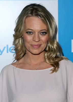 Фото - Джери Райан: 287x400 / 21 Кб