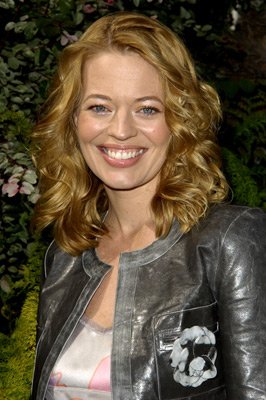 Фото - Джери Райан: 266x400 / 32 Кб