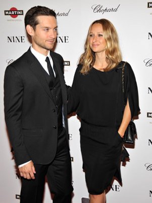 Фото - Тоби Магуайр: 301x400 / 23 Кб