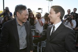 Фото - Тоби Магуайр: 267x178 / 12 Кб