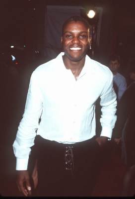 Фото - Карл Льюис: 272x400 / 12 Кб