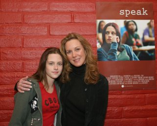 Фото - Элизабет Перкинс: 321x258 / 20 Кб