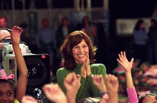 Фото - Кэтрин Кинер: 313x206 / 17 Кб