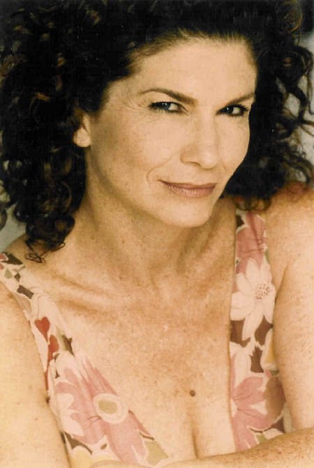 Фото - Дженетт Голдстин: 450x670 / 49 Кб