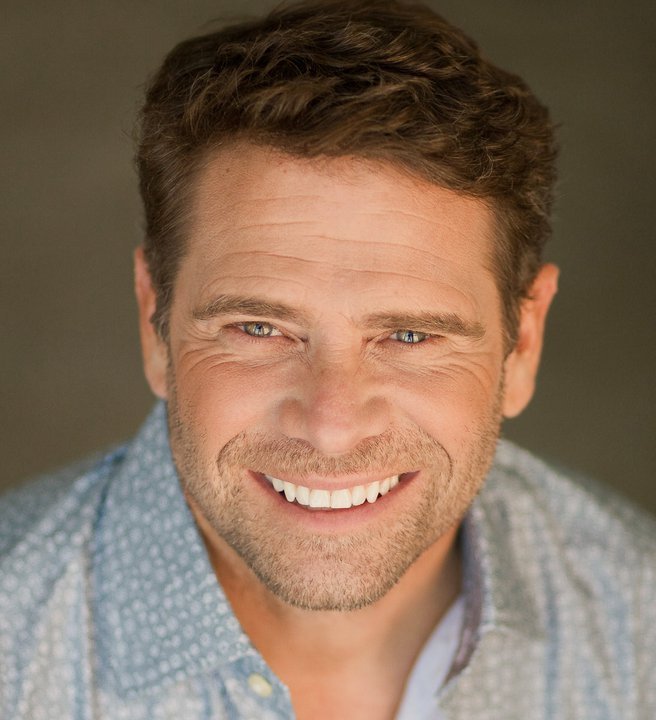 Фото - Scott Sligar: 656x720 / 69 Кб