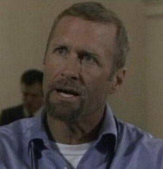 Фото - Марк Сивертсен: 327x339 / 15 Кб