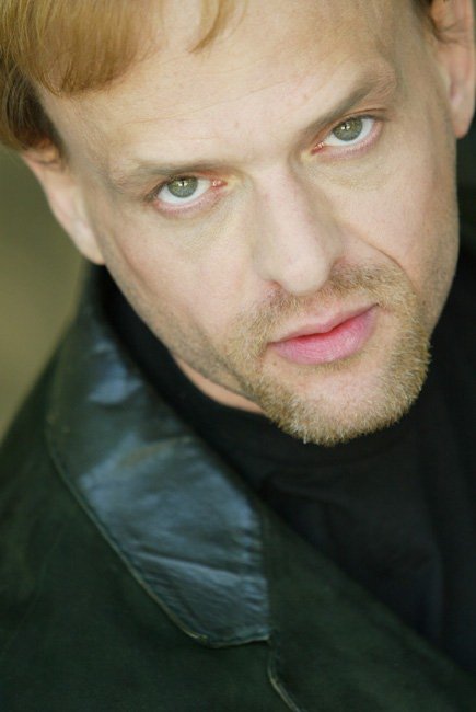 Фото - Колин Кэмпбелл: 435x650 / 37 Кб