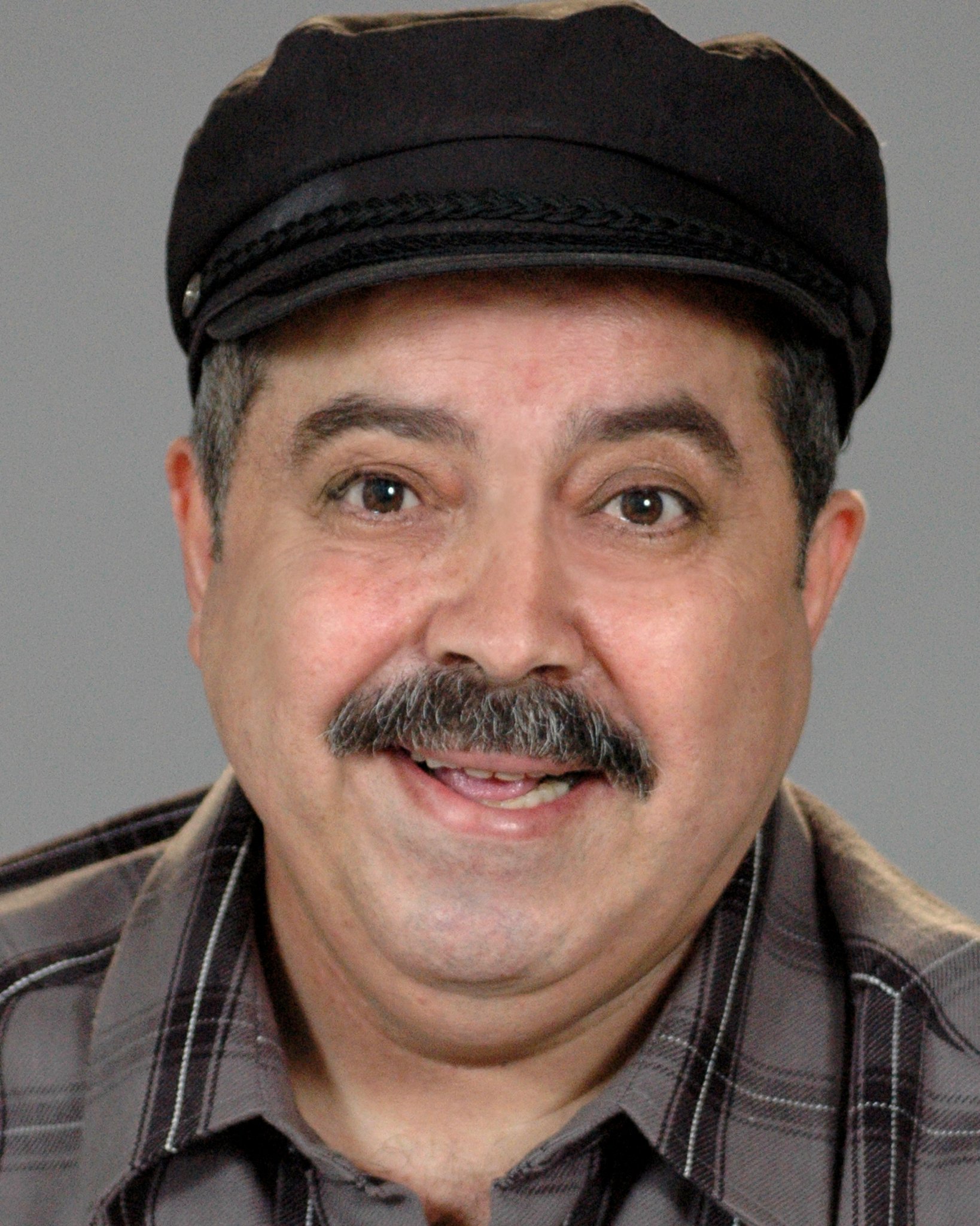 Фото - Зухаир Хаддад: 1638x2048 / 538 Кб