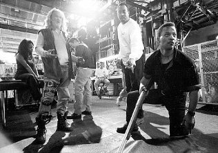 Фото - Jeff Ward: 316x222 / 28 Кб