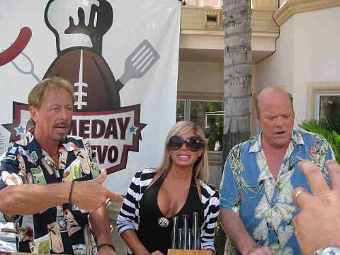 Фото - Кевин Мейер: 480x360 / 49 Кб