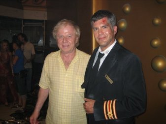 Фото - Джесси Хенеке: 337x252 / 15 Кб