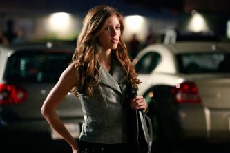 Фото - Кейла Юэлл: 333x222 / 16 Кб