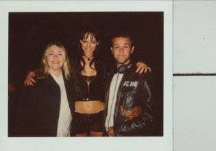 Фото - Наташа Алам: 315x220 / 12 Кб