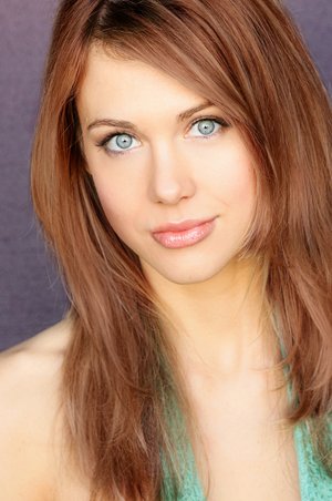 Фото - Мейтленд Уорд: 300x452 / 29 Кб