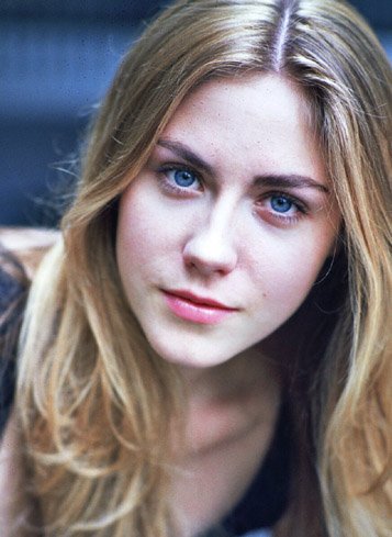 Фото - Кэйтлин Уэкс: 357x489 / 39 Кб