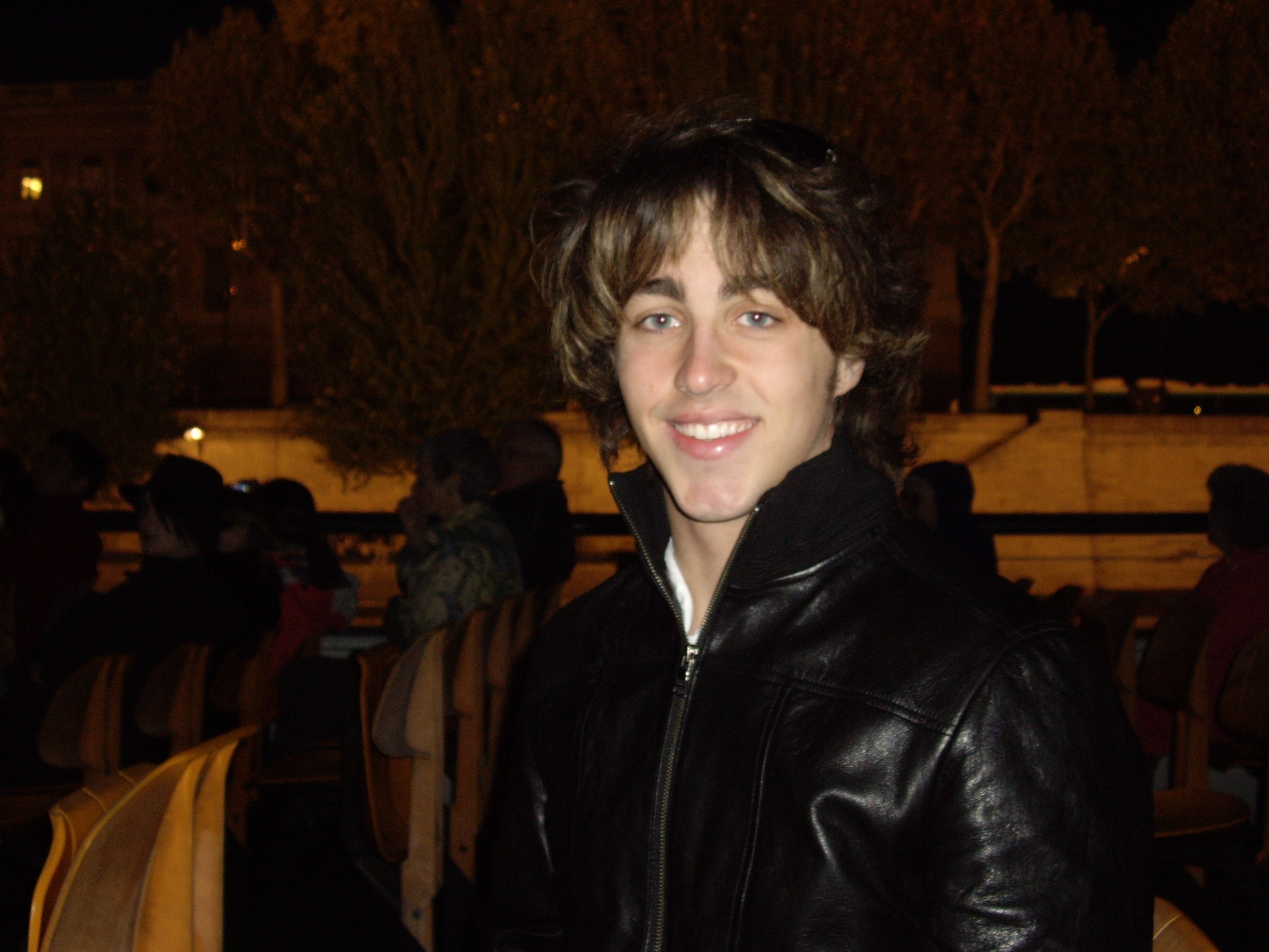 Фото - Дэвид Флэннери: 2448x1836 / 498 Кб