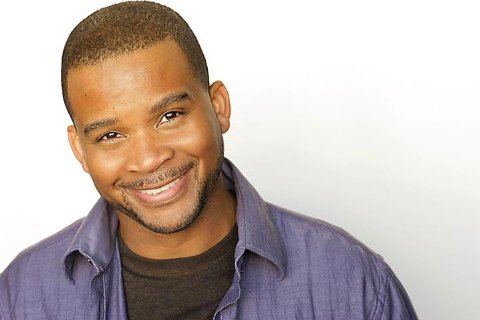 Фото - Патрик Мэлоун: 480x320 / 23 Кб