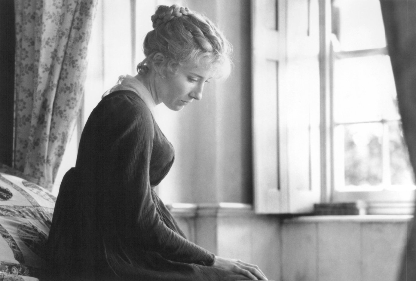 Фото - Эмма Томпсон: 1384x935 / 144 Кб