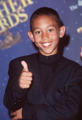 Фото - Таж Моури: 275x400 / 17 Кб