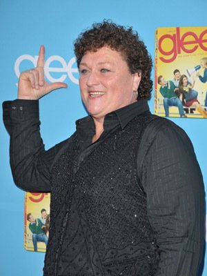 Фото - Дот Джонс: 300x400 / 27 Кб