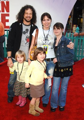 Фото - Джозеф Д. Рейтман: 281x400 / 34 Кб